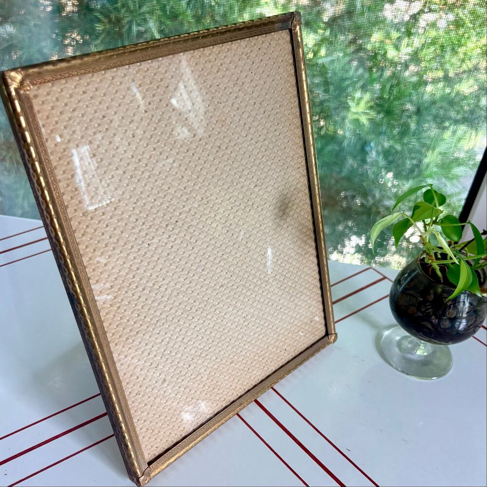 Vintage 8x10 Ornate Gold Tone Metal Picture Frame Easel Back Art Deco